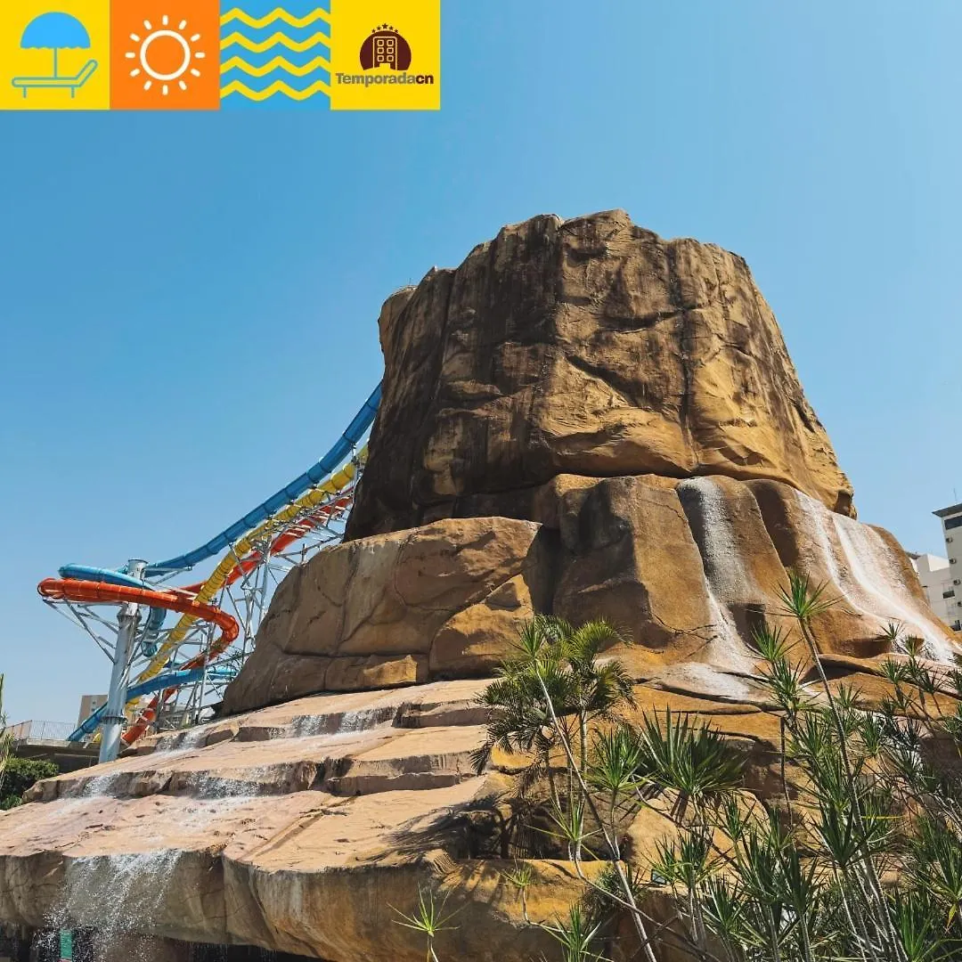 Piazza Com Acesso Ao Acqua Park - Temporada Cn Aparthotel Caldas Novas Brasil