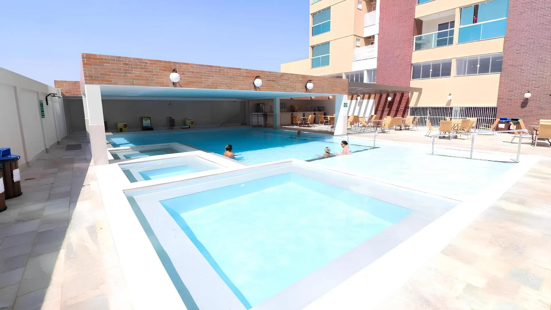 Piazza Com Acesso Ao Acqua Park - Temporada Cn Aparthotel Caldas Novas